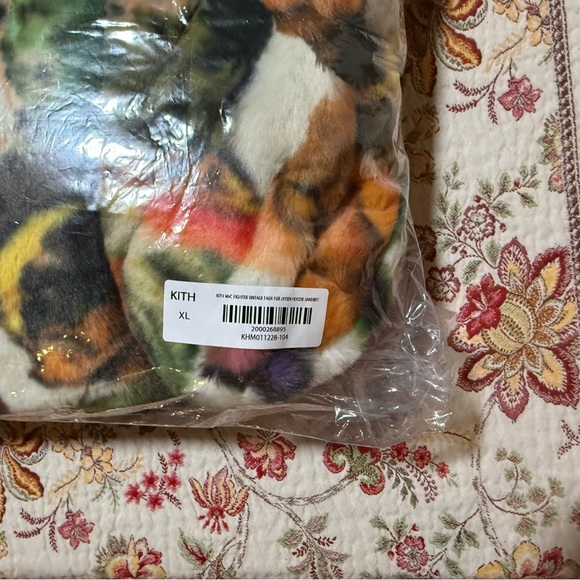 Marvel vs. Capcom | Kith Fighter Vintage Faux Fur Jaysen Hoodie in Sandrift XL - Picture 8 of 9